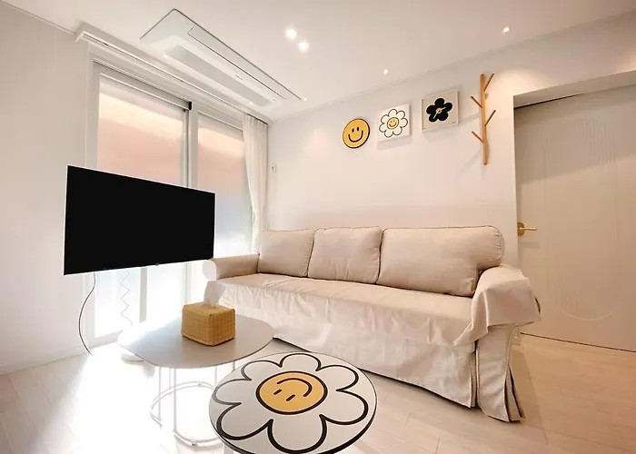 Luxury For Family, Terrace, 3room,2bath,metro 1min Villa *