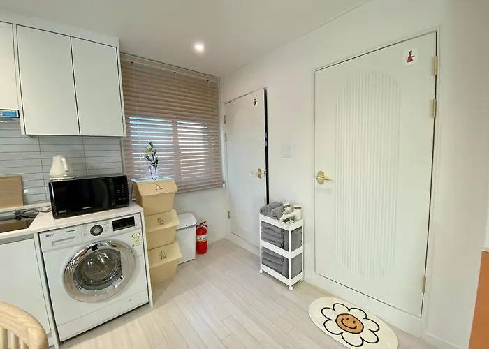Villa Luxury For Family, Terrace, 3room,2bath,metro 1min